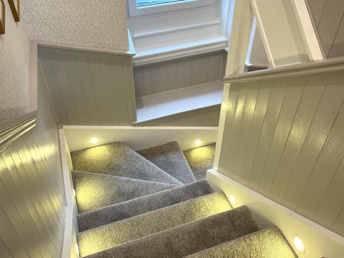 Pass The Keys Beautifully Presented 3Br Luxury Apartment Kirkcudbright Exterior foto